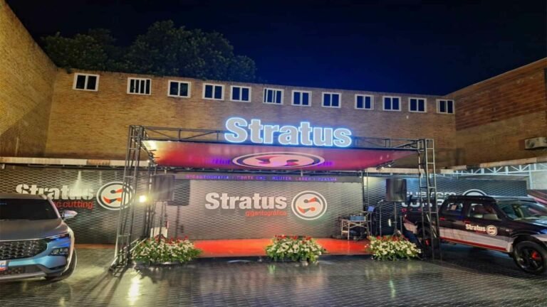 Stratus Gigantográfica 5