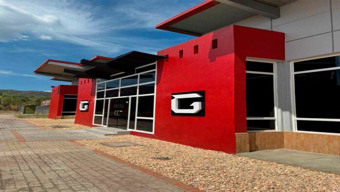 Gold’s Gym Center Fitness